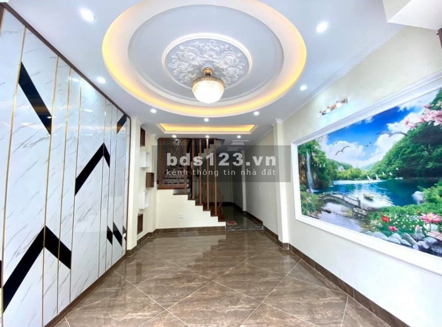 Bán nhà Bồ Đề 45m2, 5 tầng, mt rộng, nhà mới, lô góc, ngõ thông, 3 thoáng, giá chỉ 3.7 tỷ