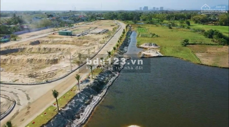 Chính chủ bán lô cực đẹp đường 20m5 KĐT ven sông Cổ Cò