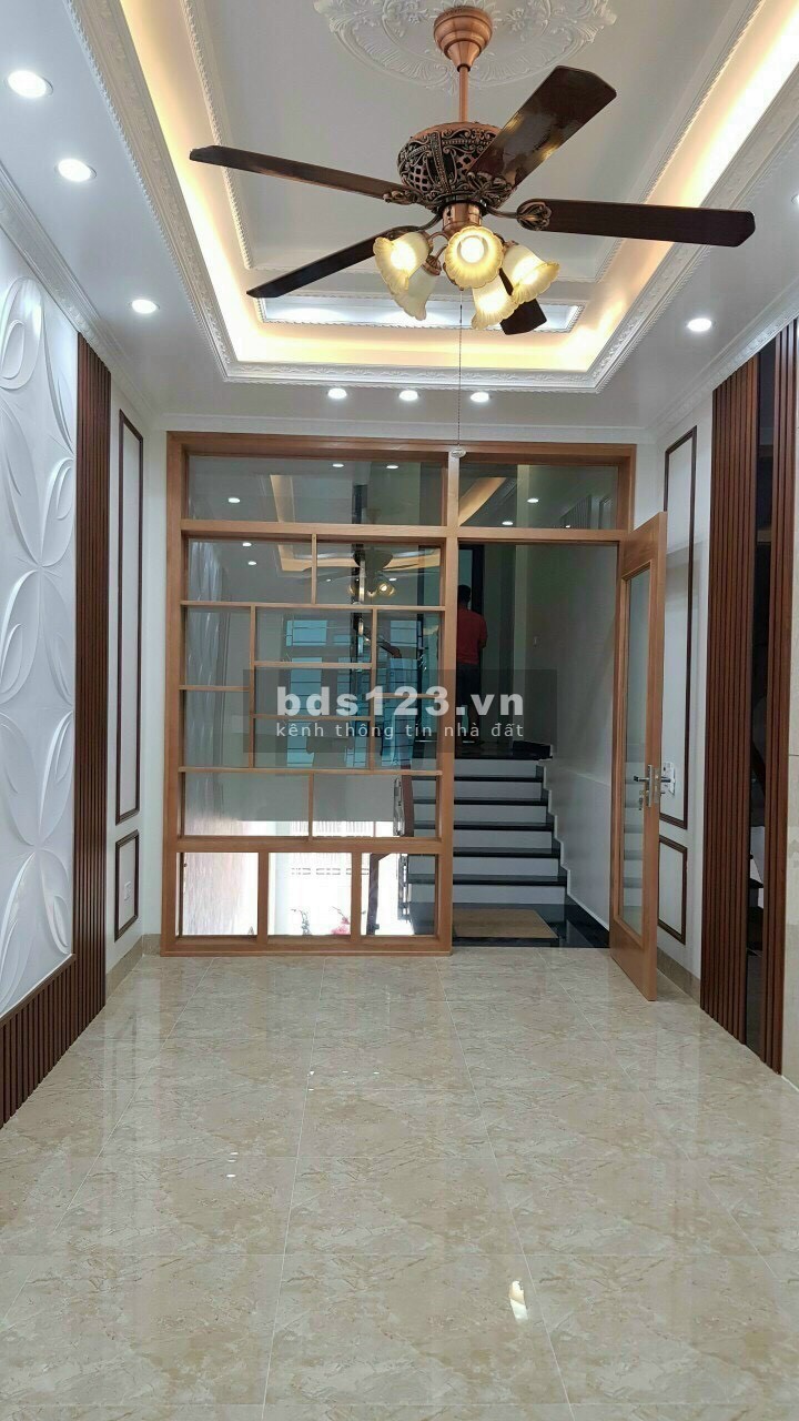 Bán nhà mặt phố Mạc Đĩnh Chi, TP HD, 65m2, 4 tầng, 4 ngủ, nhà cực đẹp, KD tốt, 2 tỷ 850