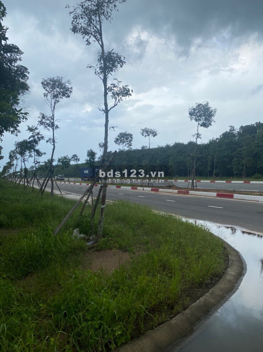 Bán Đất Chánh Phú Hoà, thành phố Bến Cát giá rẻ 825 triệu, sổ có sẵn