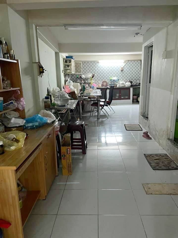 Nhà 1 lầu đúc bê tông cốt thép, hẻm thẳng Phạm Thế Hiển Phường 6 Quận 8 giá 4.4 tỷ