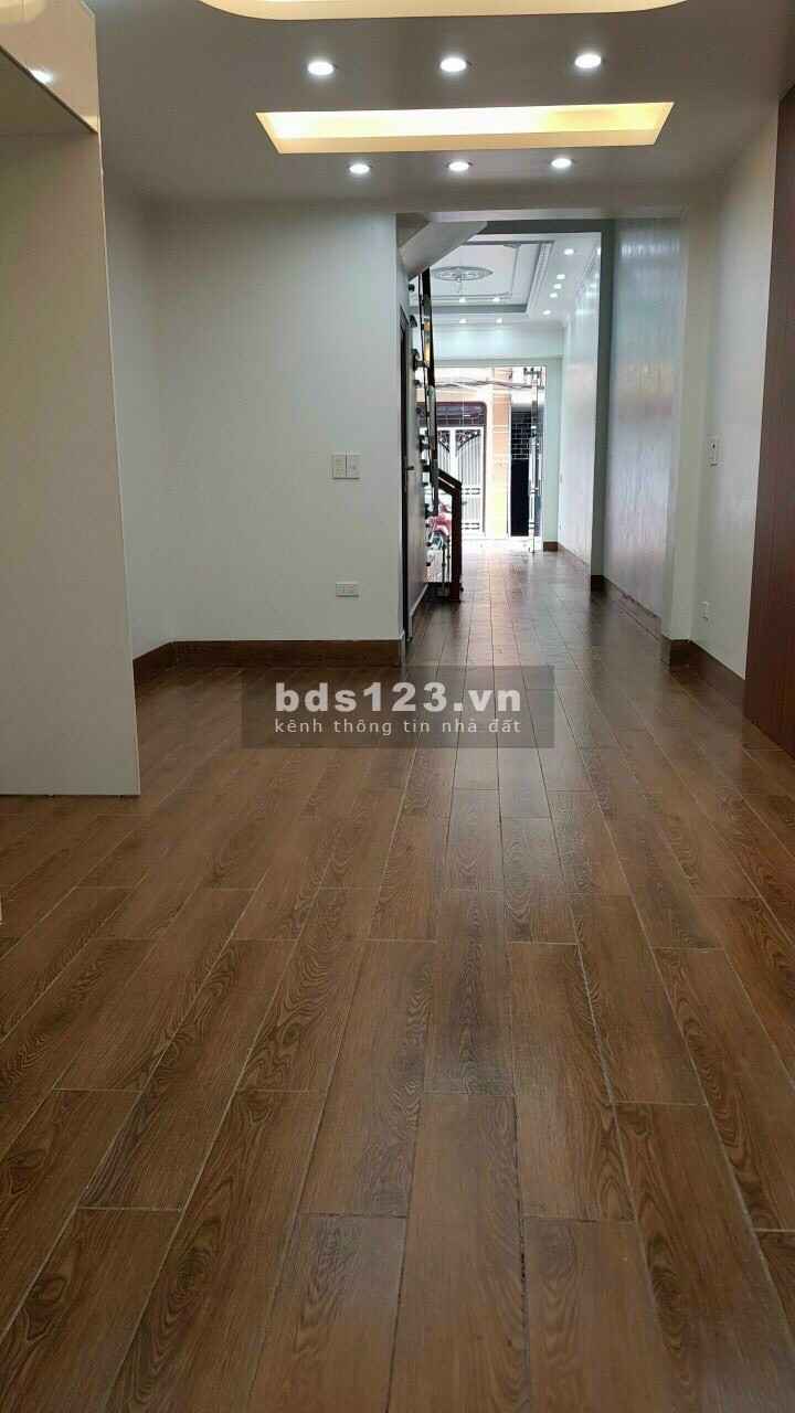 Bán nhà mặt phố Mạc Đĩnh Chi, TP HD, 65m2, 4 tầng, 4 ngủ, nhà cực đẹp, KD tốt, 2 tỷ 850