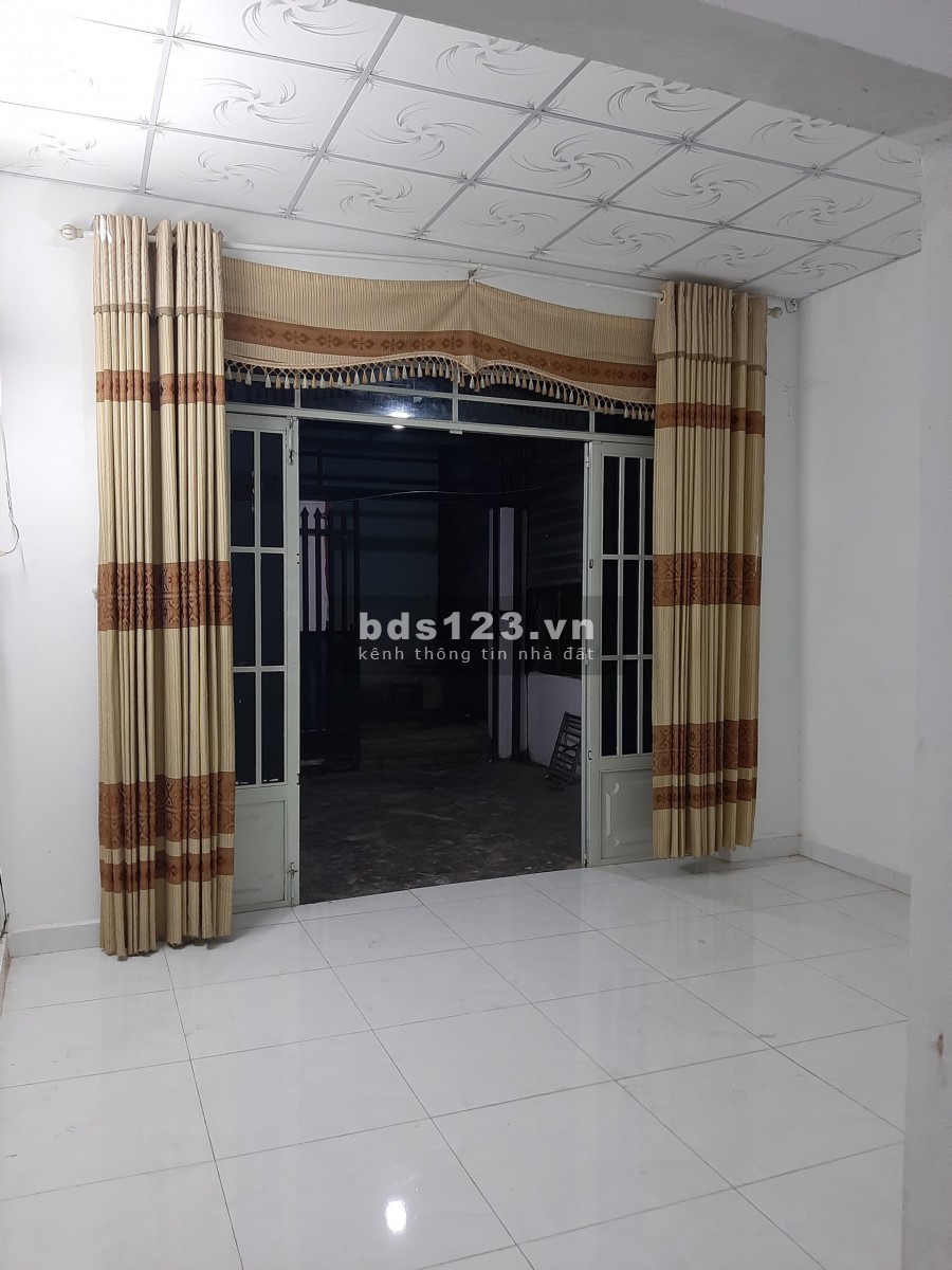Bán nhà Phan Thị Tư, V.Lộc A, B.Chánh 2PN, thu nhập 3tr, giá 1tỷ7