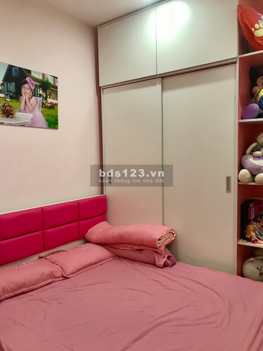 Bán nhà Vương Thừa Vũ, Mặt tiền lớn, ngõ 5m. Đường thông. 55m2 giá chỉ 7.25 tỉ