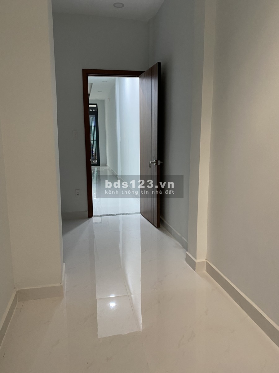 Nhà đẹp 2 tầng, 3.7x16.5 hẻm xe tải gần MT Minh Phụng Quận 6, giá 7 tỷ