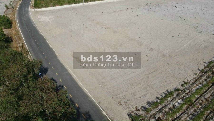 Đất nền sát sân bay Lộc An Hồ Tràm, giá chỉ từ 830 triệu/nền, sang tên ngay