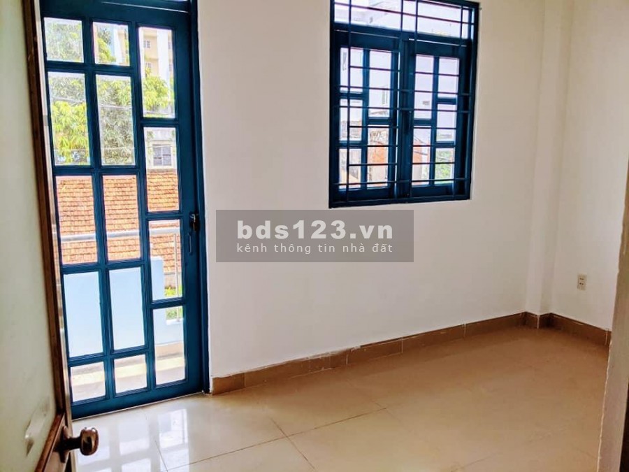 Bán nhà Hẻm 257 Thoại Ngọc Hầu Tân Phú 40m2 gần BigC nhỉnh 4tỷ