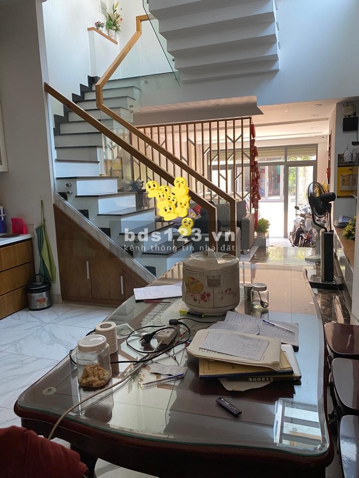 Bán nhà Bùi Đình Túy p12 Bình Thạnh 60m2, 5 tầng, 4pn xe hơi vào nhà chỉ có 8.8 tỷ