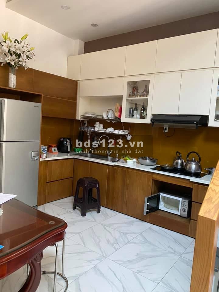 Bán nhà Bùi Đình Túy p12 Bình Thạnh 60m2, 5 tầng, 4pn xe hơi vào nhà chỉ có 8.8 tỷ