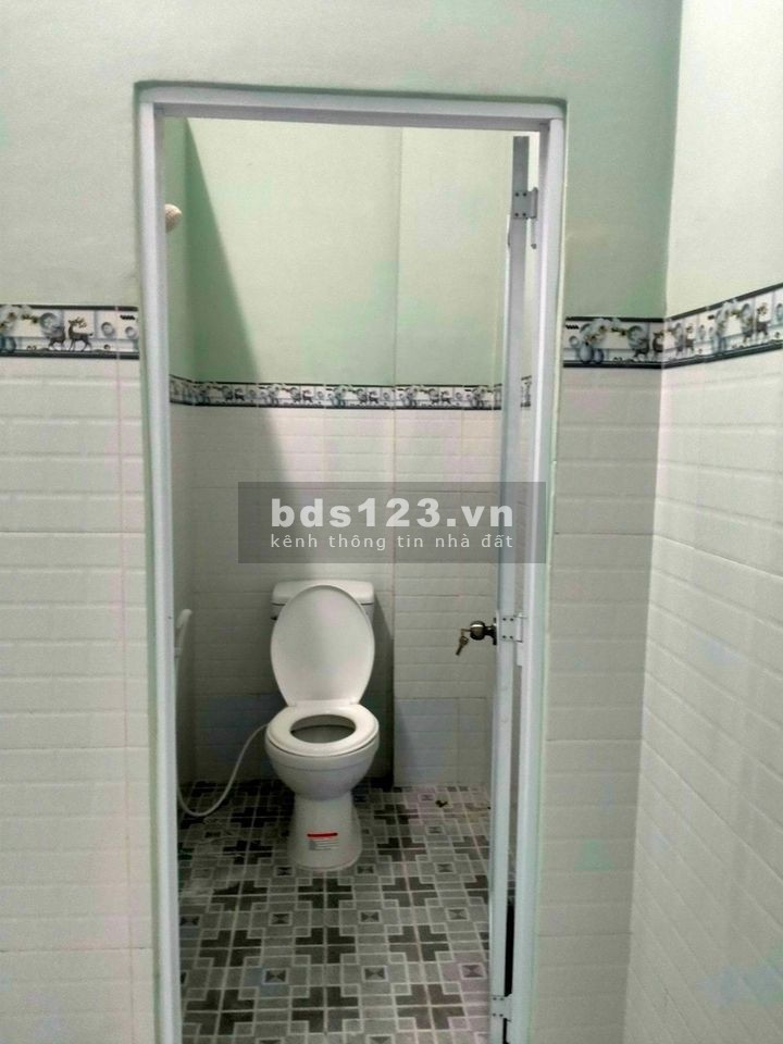 Ngộp Ngân hàng bán gấp nhà Thoại Ngọc Hầu 53m2 giá chỉ 4 tỷ 3 TL