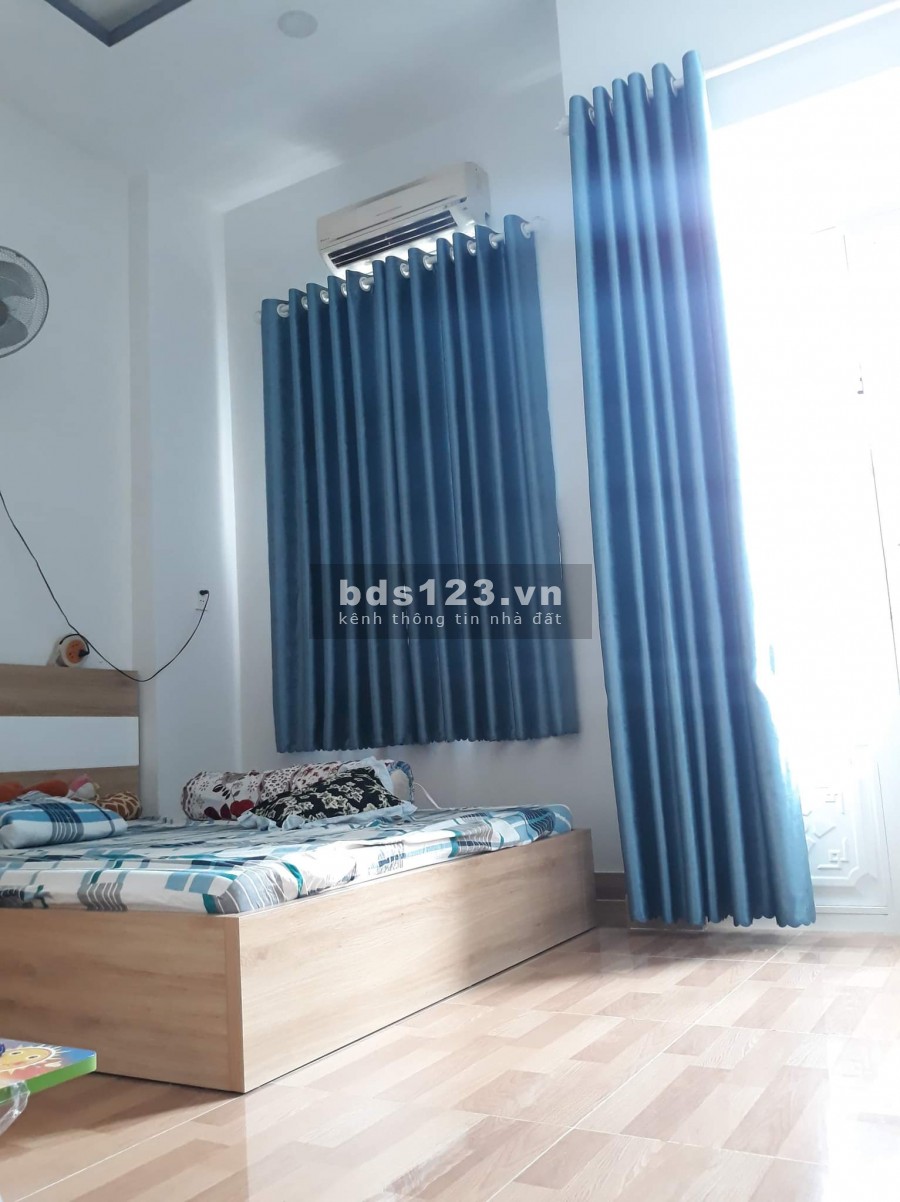 Bán nhà 2 mặt tiền trước sau đường Kênh Tân Hóa, 4m 20M,…