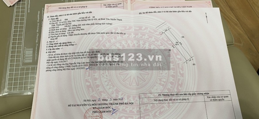 Gia đình tôi cần bán lô đất 100m2, hàng hiếm, ở tái định cư bình yên, giá 1.98 tỷ