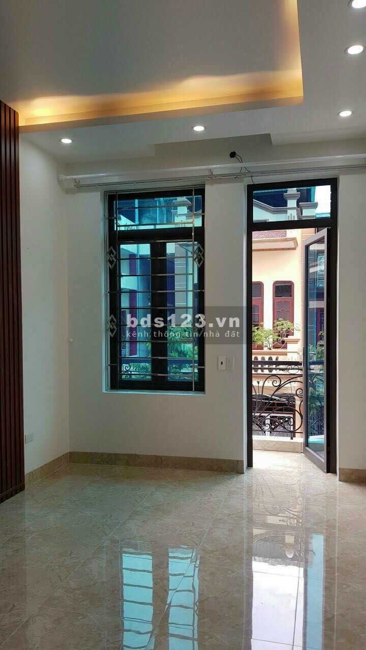 Bán nhà mặt phố Mạc Đĩnh Chi, TP HD, 65m2, 4 tầng, 4 ngủ, nhà cực đẹp, KD tốt, 2 tỷ 850