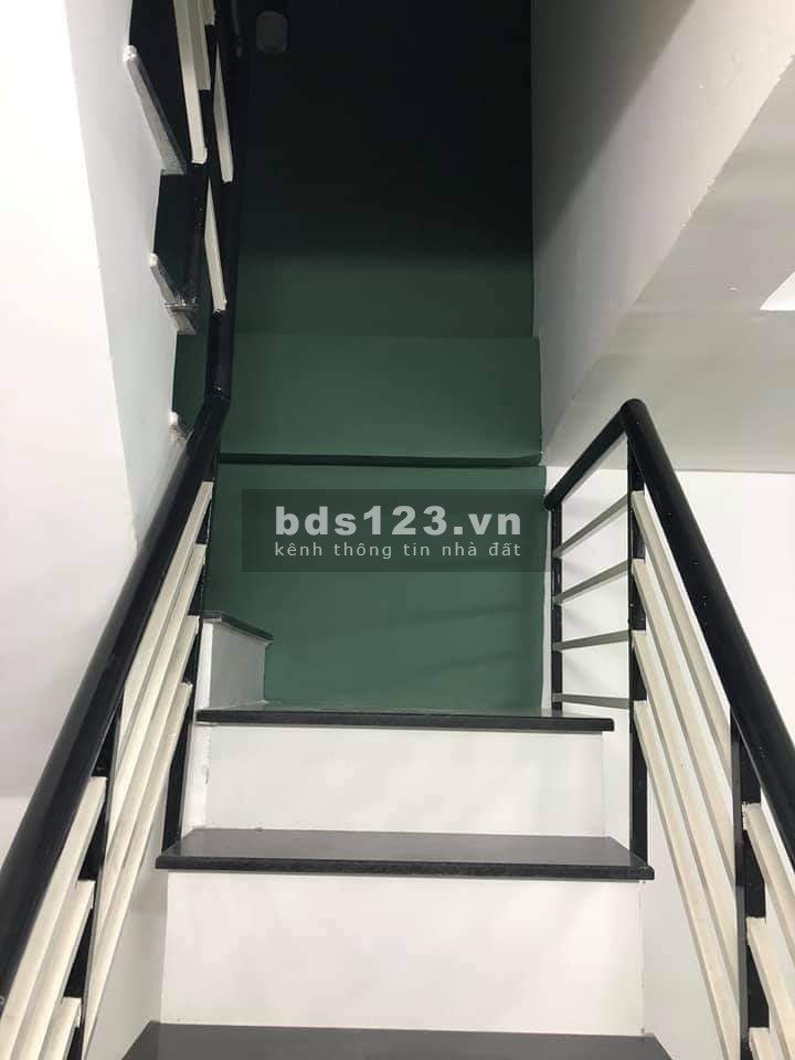 Nhà sẵn dòng tiền, HXH thẳng trục Nguyễn Tiểu La, Quận 10, dt 96m2 chỉ 6.95 tỷ