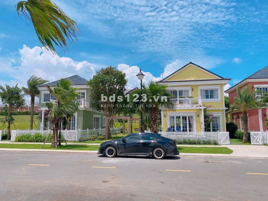 Bán đất mặt tiền rộng View Đồi, thích hợp xây biệt thự sân vườn cực đep