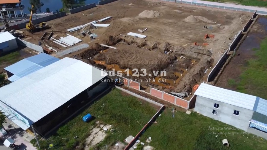 Mặt tiền chợ kế Trường THCS giá siêu ưu đãi, sổ sẵn bàn giao ngay