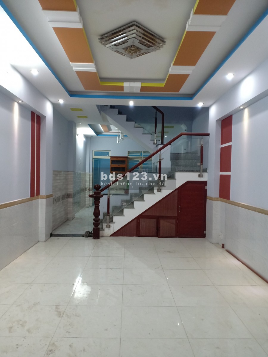 Chính chủ bán gấp nhà 1/ đường số 6 Bình Hưng Hoà B, Quận Bình Tân