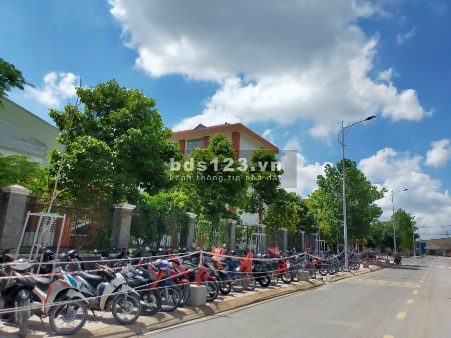 Cần bán căn Legacy Central nội thất cao cấp trung tâm Thuận Giao, Bình Dương