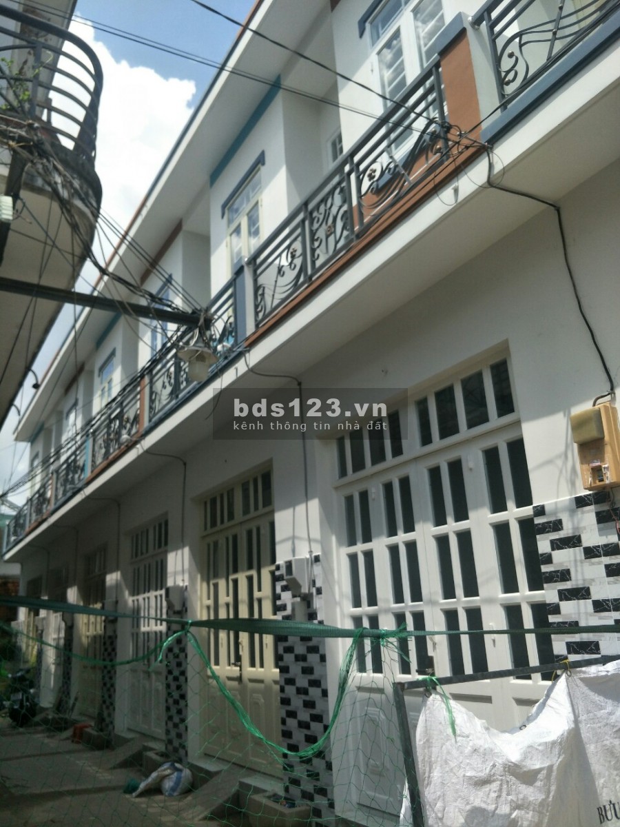 Nhà phố liền kề mới xây đường 20 HBC, sau Gigamall 3x7 1tr1l