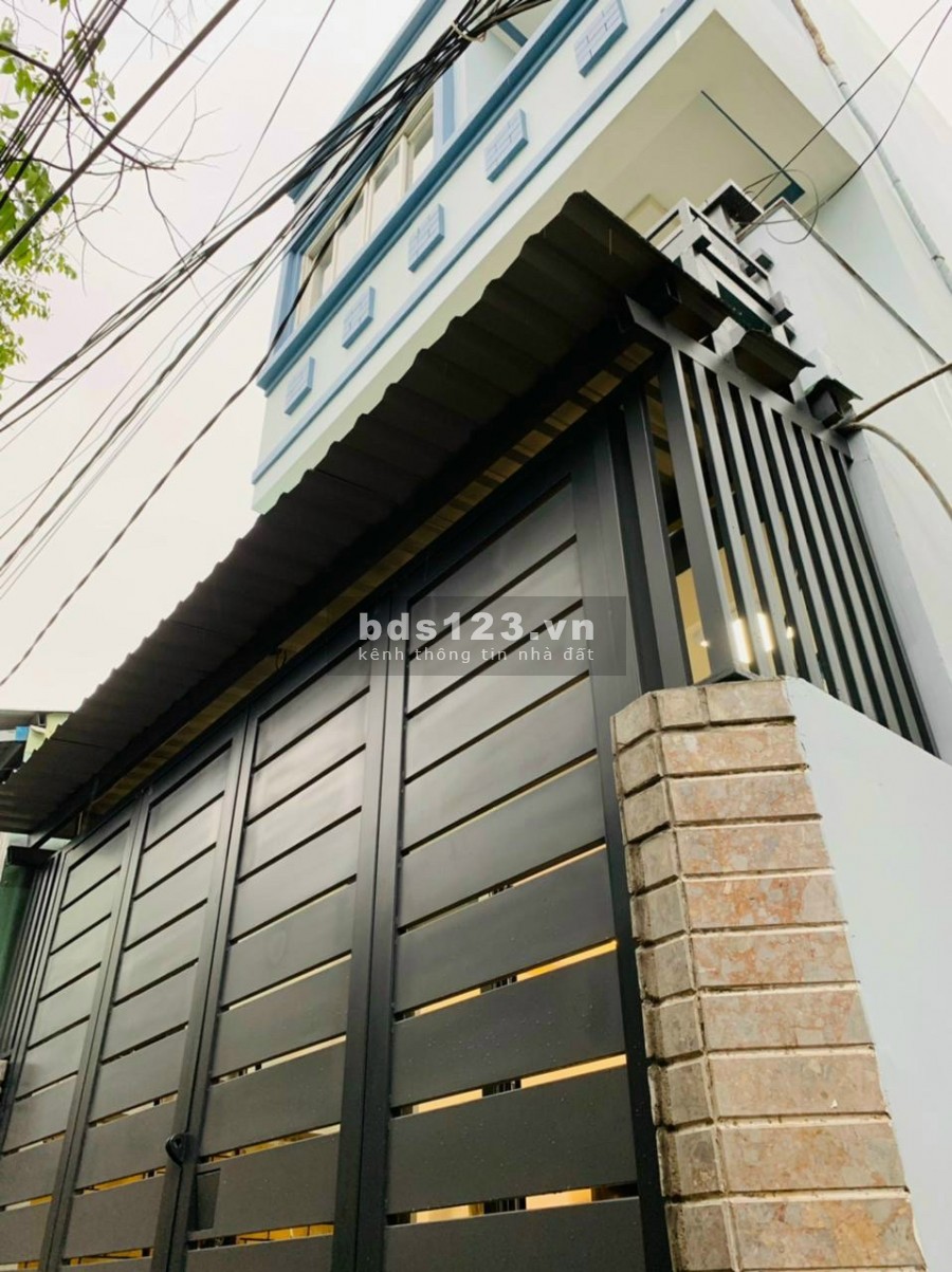 Bán nhà Phố Quận 7 kết cấu 1 lửng 1 lầu giá tốt mặt tiền hẻm Gò ô Môi, giá 3.8 tỷ