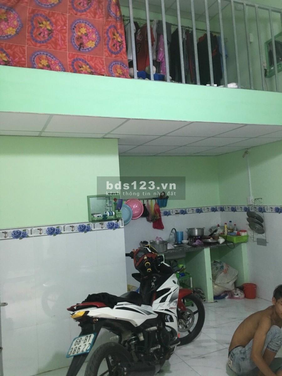 Dãy trọ 16 phòng ngay chợ Bà Lát 10x25 khu dân cư đông sầm uất chỉ với 2.5 tỷ