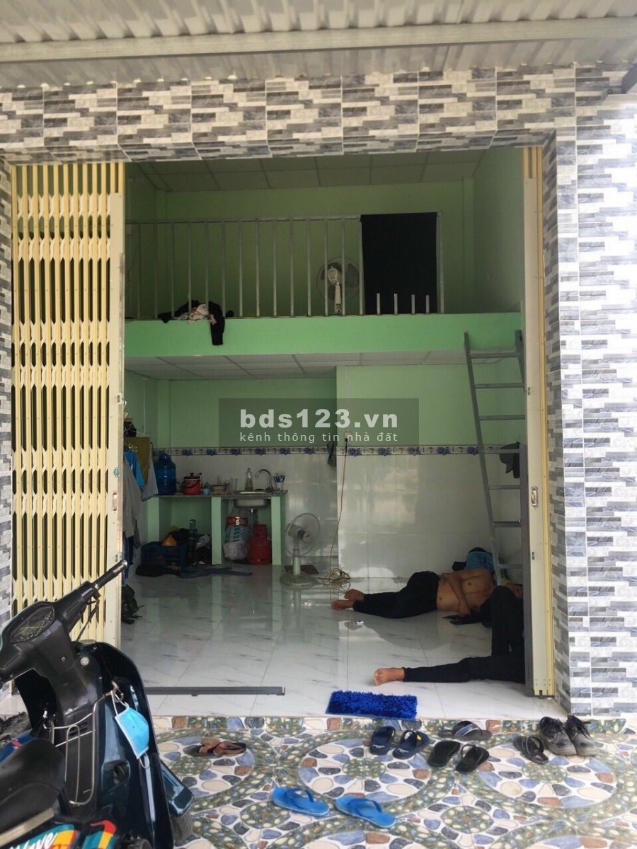 Dãy trọ 16 phòng ngay chợ Bà Lát 10x25 khu dân cư đông sầm uất chỉ với 2.5 tỷ