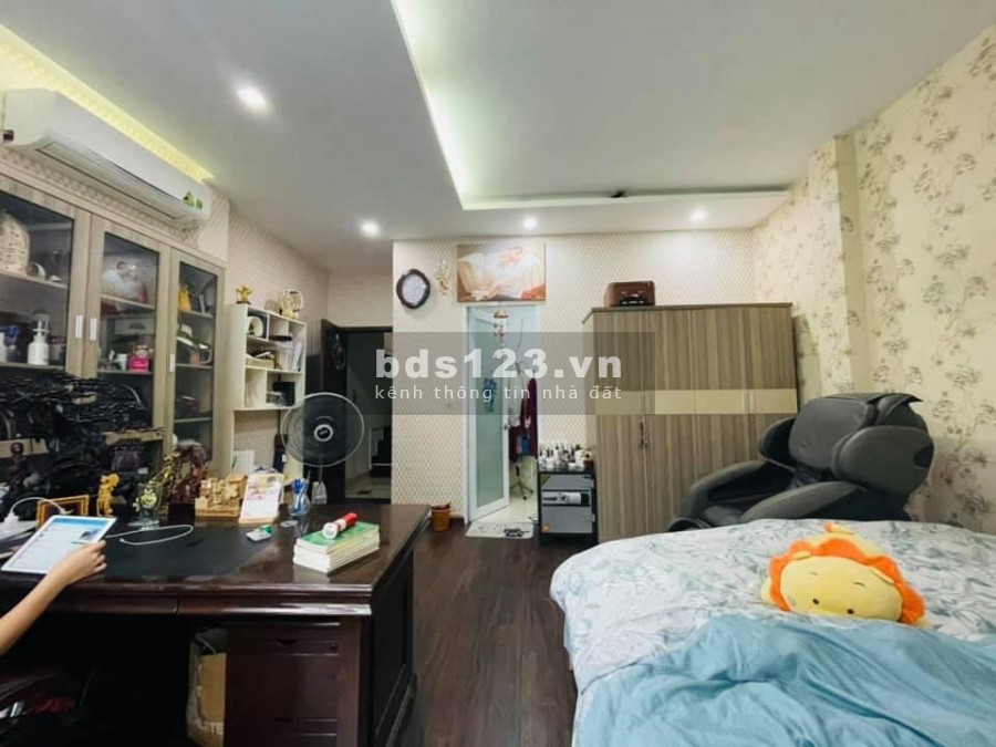 Bán nhà HXH, 5 tầng đẹp, Lê Văn Thọ Gò Vấp, 60m2(5x12), ở ngay nhỉnh 5 tỷ. 0902675790