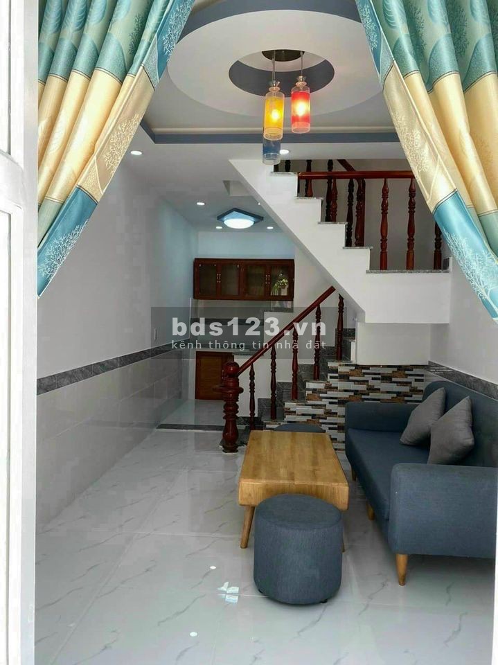 Chủ bán gấp Nhà 1T1L 50m2 ngay MT Trung Chánh Hóc Môn, HXH 5m, giá bán nhanh 750tr,SHR