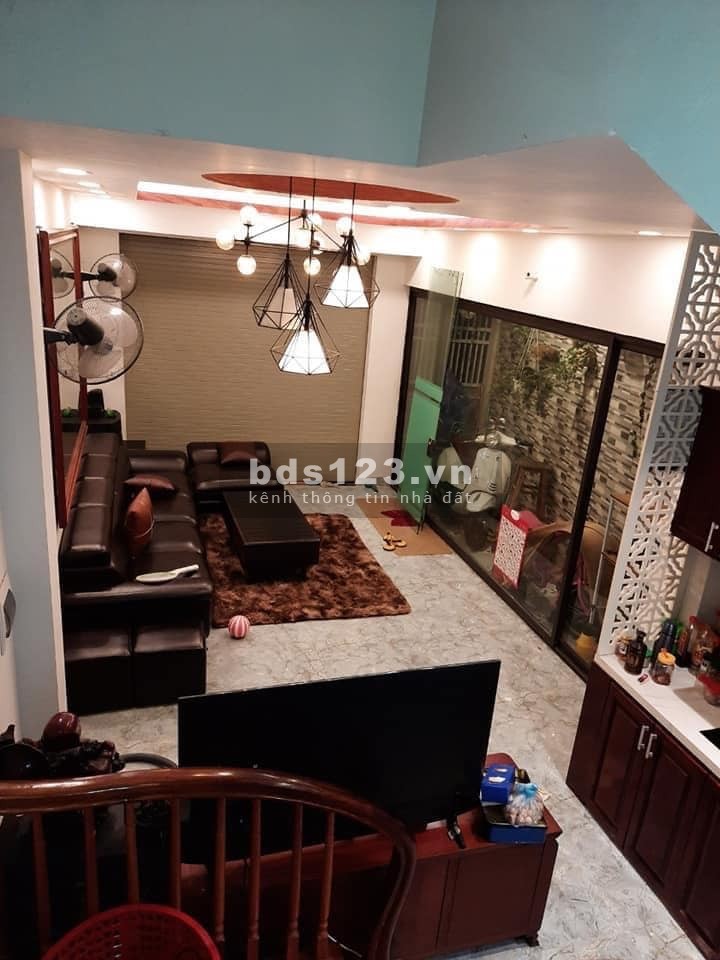 NHÀ SIÊU ĐẸP 36M, 5 TẦNG Ô TÔ ĐỖ CỬA LÊ TRỌNG TẤN, HÀ ĐÔNG, RẤT NHIỀU TIỆN ÍCH. GIÁ: 3.65
