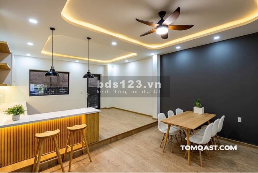 Gấp bán nhà Trung tâm Phú Nhuận diện tích 71m2, bán giá 6.5 tỷ