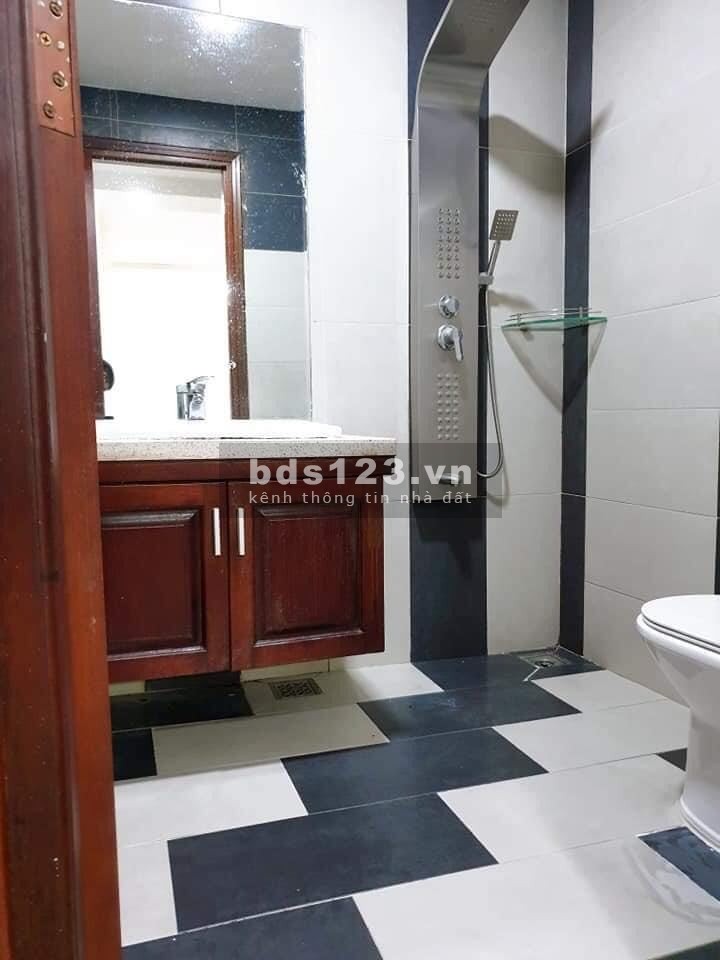 Gấp bán nhà Trung tâm Phú Nhuận diện tích 71m2, bán giá 6.5 tỷ