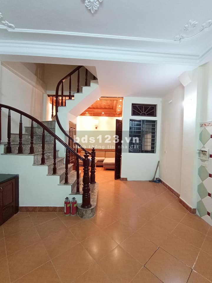 Chính chủ cần bán căn nhà 4 tầng, diện tích 38 m2. Giá 2.6 tỷ!