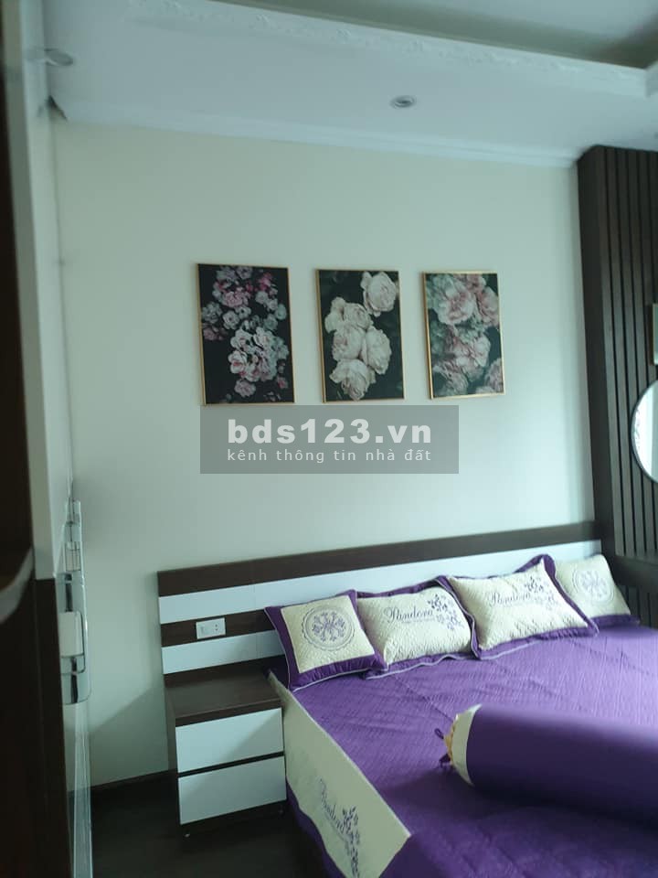 Phố cổ Hoàn Kiếm, nhà đẹp ở ngay, dt 50m2, 6 tẩng, mt 5m, chỉ hơn 8 tỷ, lh 0942.861188