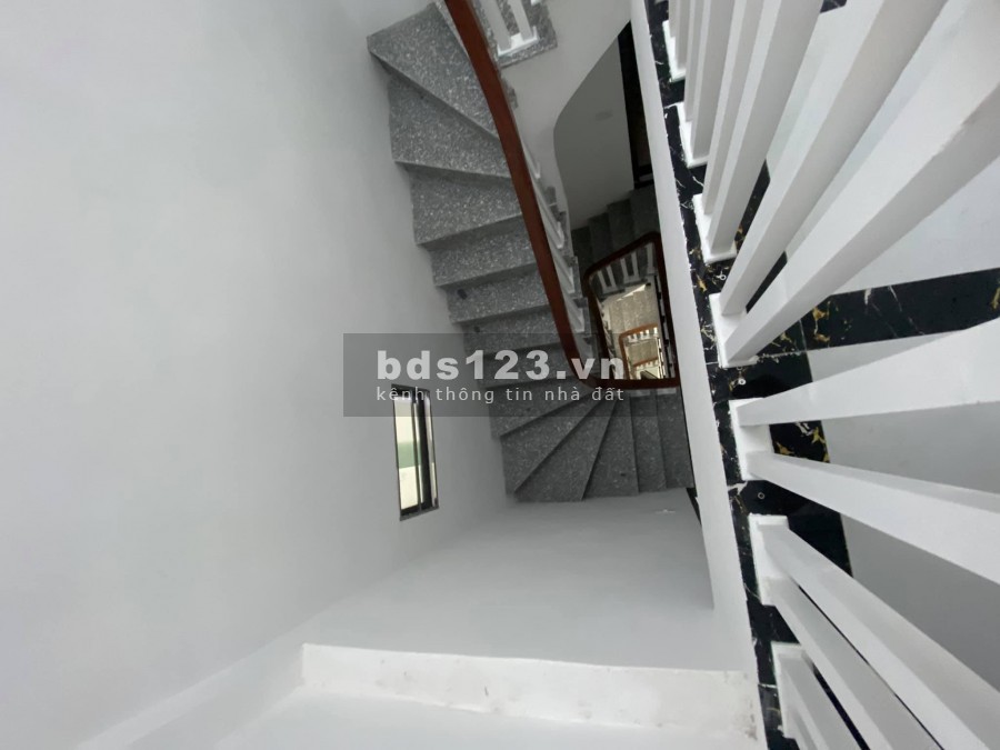 Bán nhà Bùi Xương trạch Thanh Xuân, lô góc chủ tự xây, ngõ nông gần phố sổ hoa hậu