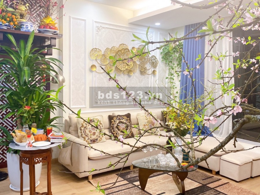 Bán căn hộ chung The K Park Văn Phú Hà Đông 68m2 2PN 2WC full nội thất, giá 2 tỷ. LH: 0374393926
