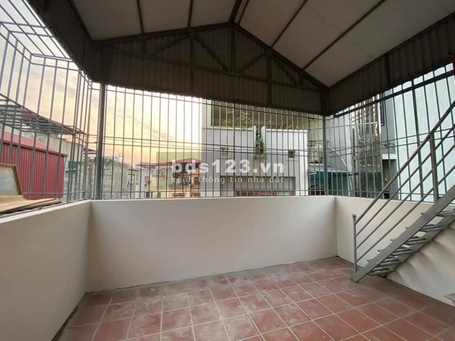 Bán nhà cực hiếm phố Định Công Thượng, diện tích vuông đẹp 35m2, 5 lầu, mt 8m, nhỉnh 3.45 tỷ