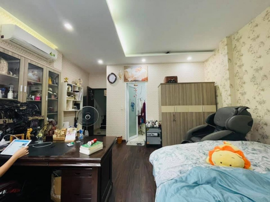 Chủ bán nhà mới đẹp, xe hơi đổ cửa 53m2, 5 tầng, 5.7 tỷ Lê Văn Thọ Gò Vấp
