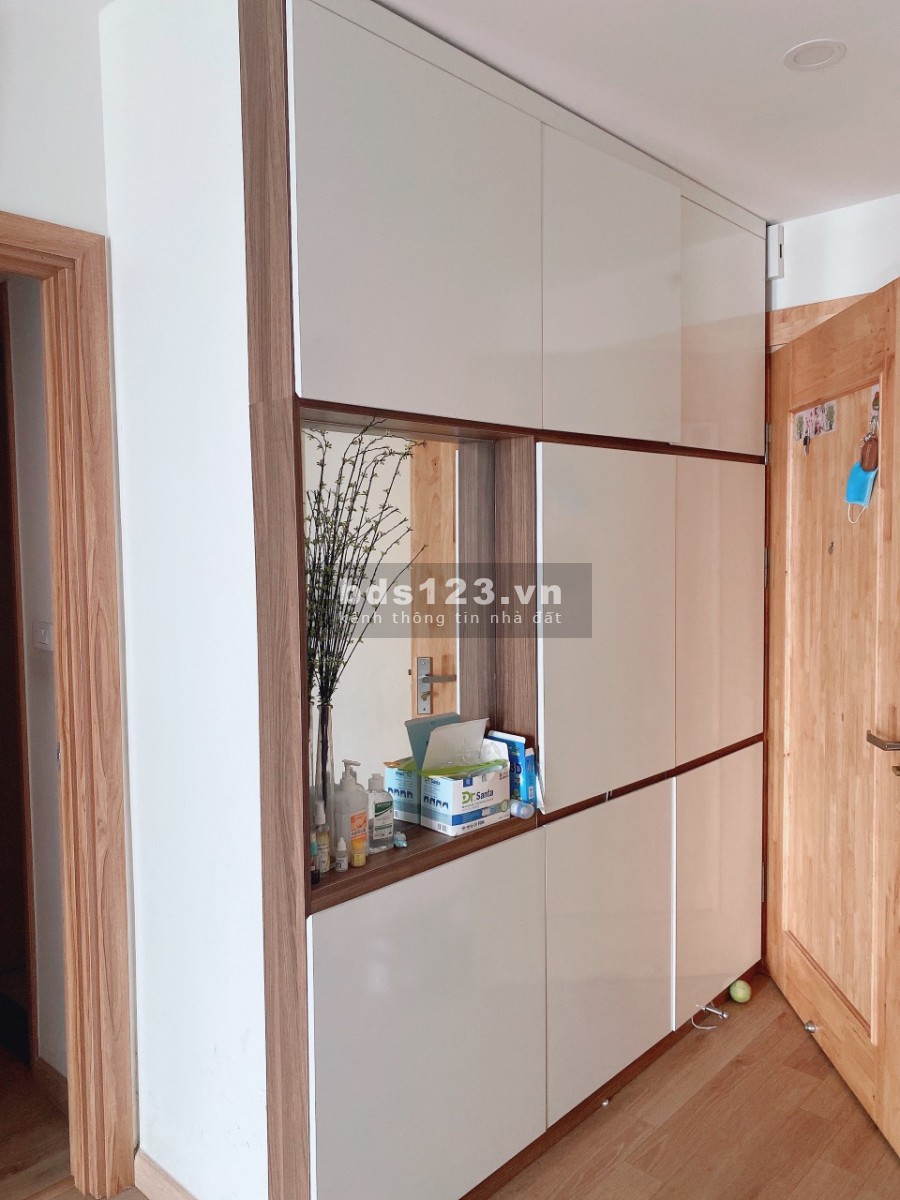 Bán căn hộ chung The K Park Văn Phú Hà Đông 68m2 2PN 2WC full nội thất, giá 2 tỷ. LH: 0374393926