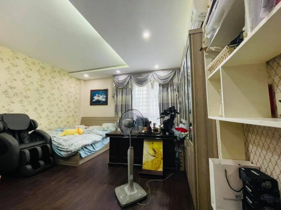 Chủ bán nhà mới đẹp, xe hơi đổ cửa 53m2, 5 tầng, 5.7 tỷ Lê Văn Thọ Gò Vấp