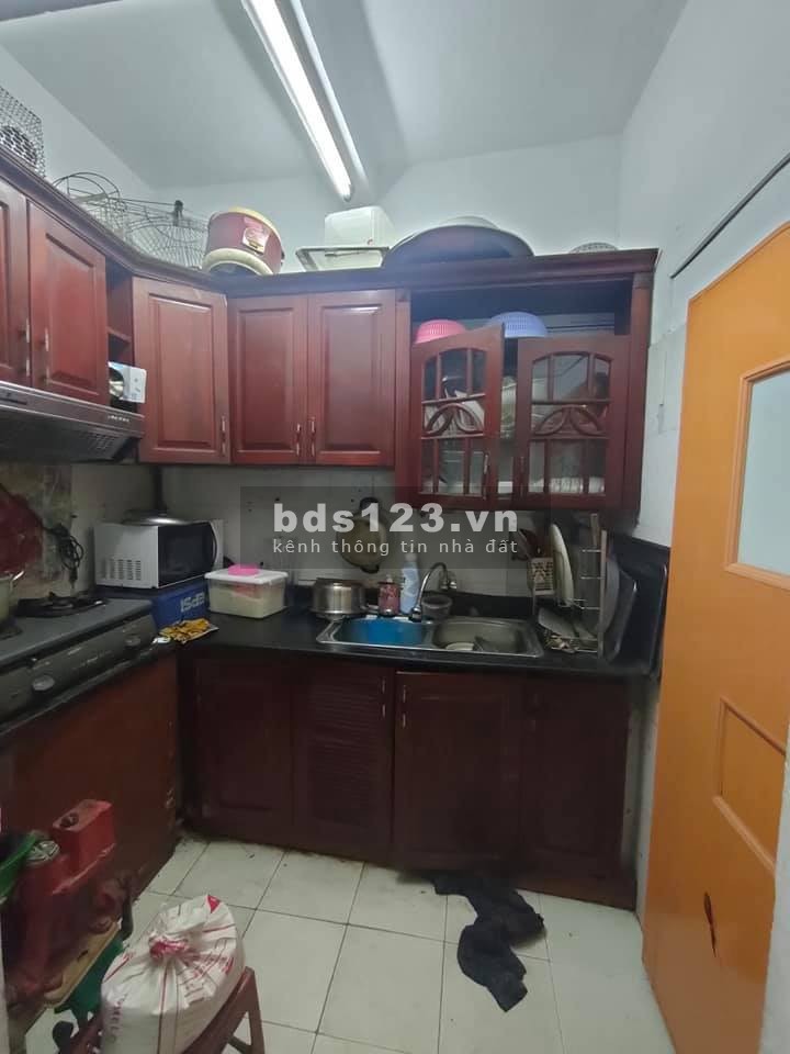 Bán nhà riêng tại Đường Nguyễn Trường Tộ Hà Nội sát phố cổ diện tích 25m2 giá 2.55 Tỷ