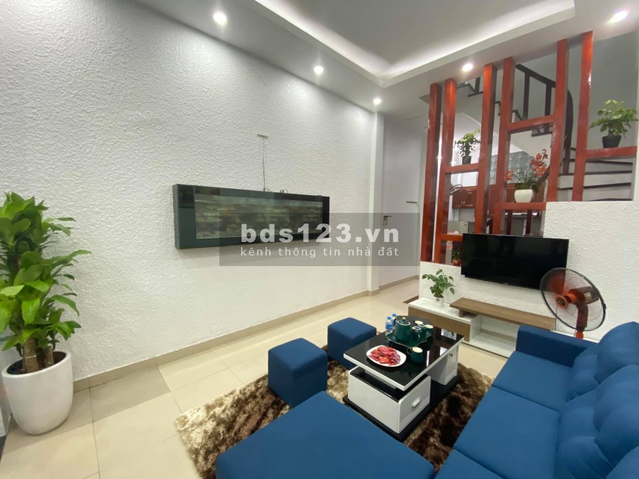 Giá bán 84tr/m2 đất Thanh Xuân, biếu ngay nhà 4 tầng 36m2 nội thất long lanh