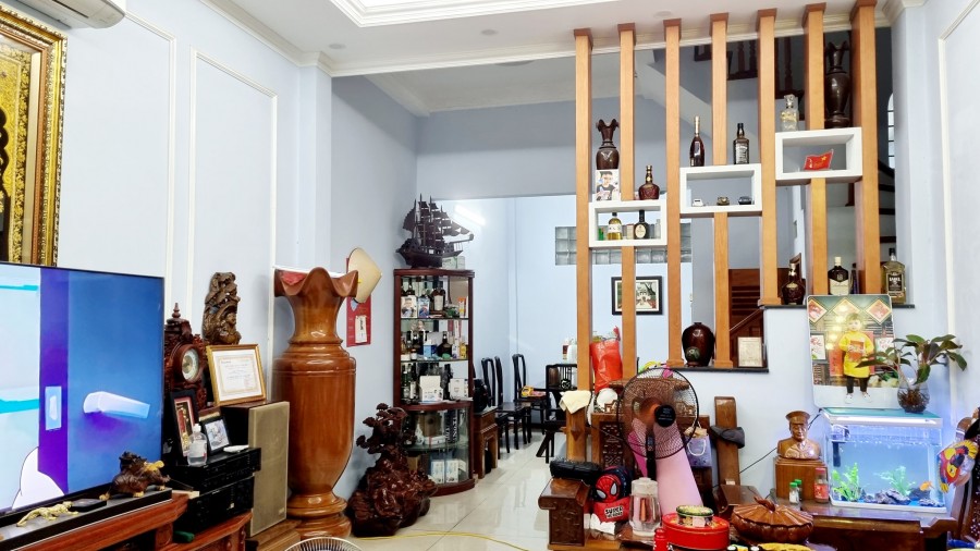 Không thể rẻ hơn, nhà phố trung tâm Hà Đông, mặt phố, vỉa hè, stas UBND Quận