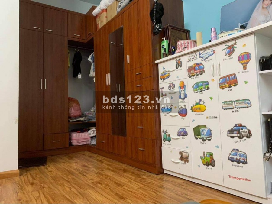 Nhà 3 mặt thoáng ở Kim Giang 3.5 tỷ, khu dân cư, kết cấu 4 tầng đúc kiên cố