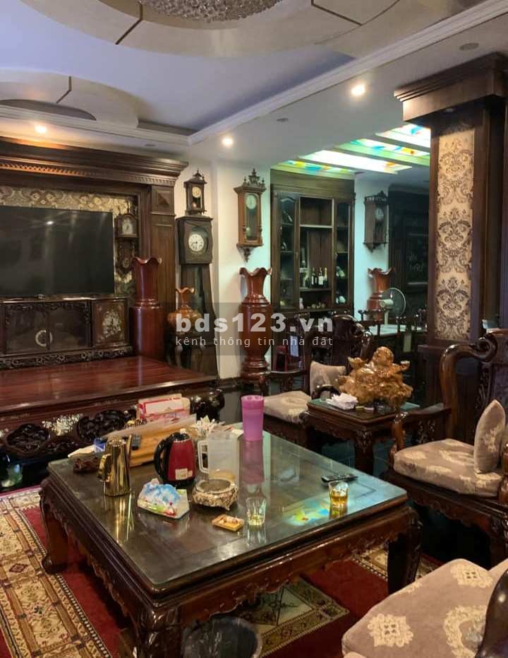 Bán gấp nhà phố Tứ Liên, gara ô tô, 105m2, 11.2 tỷ, Lô góc, ở luôn, Biệt thự Tây hồ