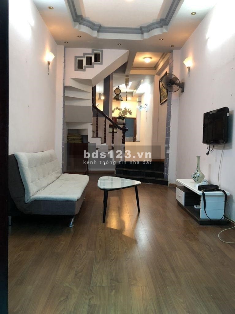 Nhà cho thuê full đầy đủ nội thất, hẻm xe hơi Trần Quốc Toản Quận 3 pn giá 15Tr