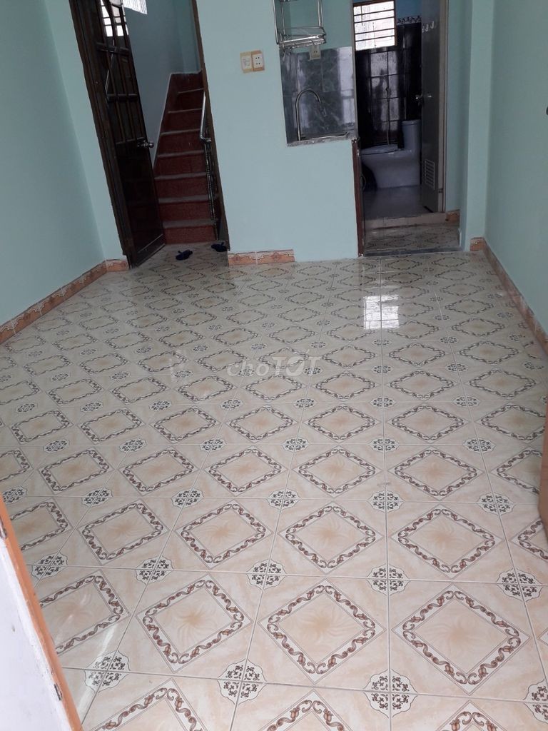 Chính chú bán nhà 1 trệt 4 lầu, hẻm 119, Nguyễn Văn Cừ – Quận 5, 105m2,
