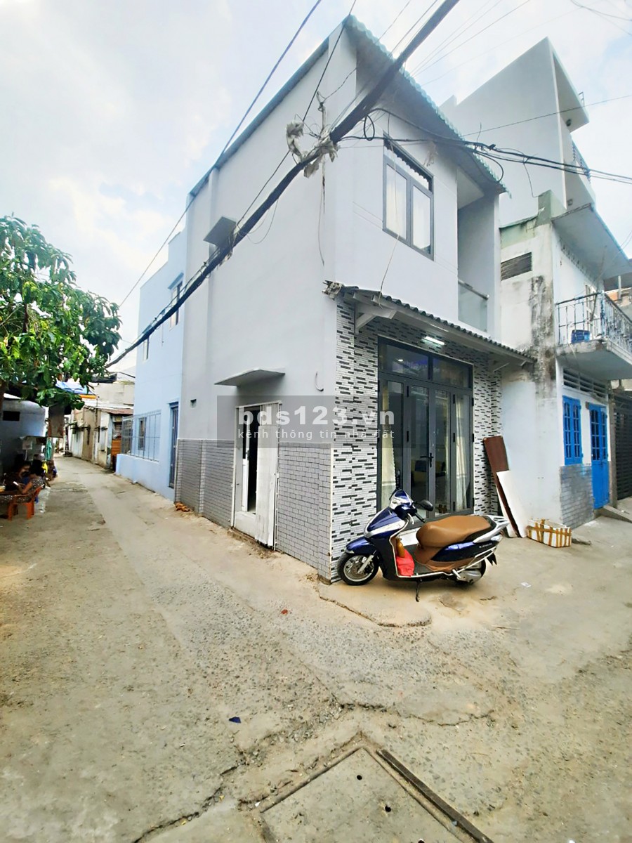 Cần bán gấp nhà đẹp 2 tầng thoáng mát, 2 mặt hẻm Lê Đức Thọ, P16, Q Gò Vấp, TP. HCM