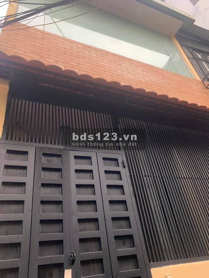 Bán nhà HXH đường Lê Văn Sỹ phú nhuận 28m2 2 tầng giá 4 tỷ 1