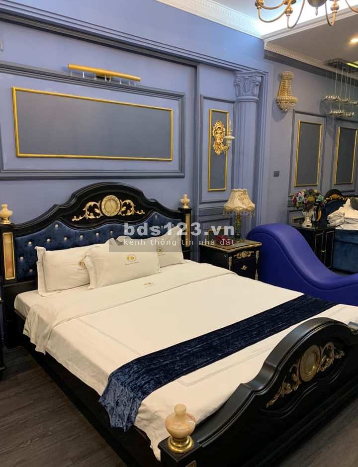 Bán gấp nhà phố Tứ Liên, gara ô tô, 105m2, 11.2 tỷ, Lô góc, ở luôn, Biệt thự Tây hồ