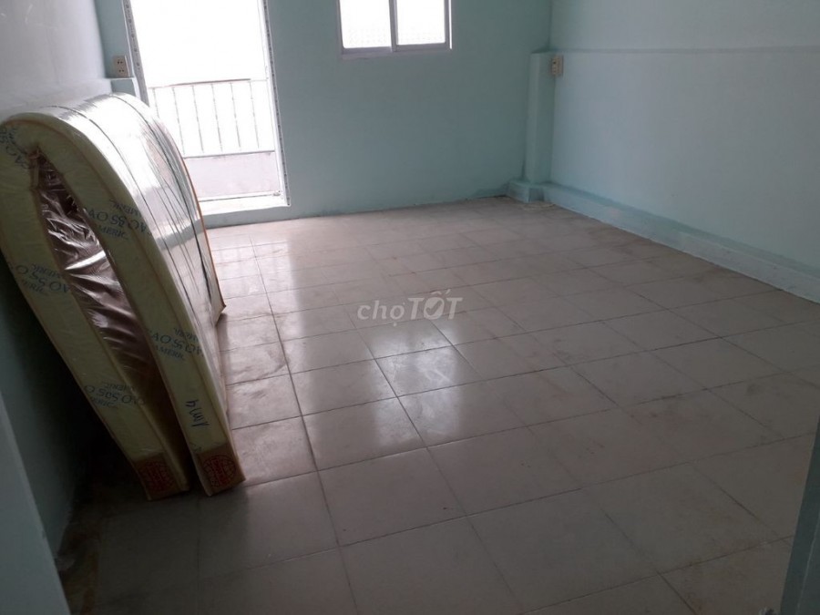 Chính chú bán nhà 1 trệt 4 lầu, hẻm 119, Nguyễn Văn Cừ – Quận 5, 105m2,